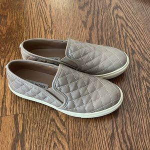 Steve Madden Ecentrcq